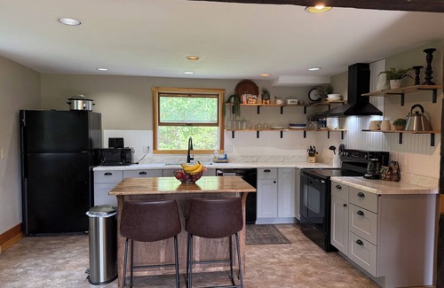 Sunday River Area House | Rustic Ridge Lone Mountain Escape– 3BR, 2BA Home on 2 Acres Pet Friendly
