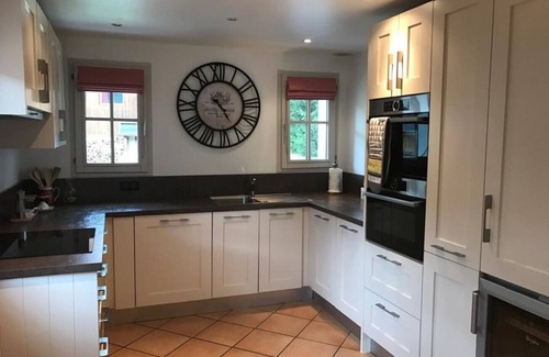 Les Allues House | Rustic Style Private Four Bedroom Chalet in the pretty Hamlet of Le Cruet