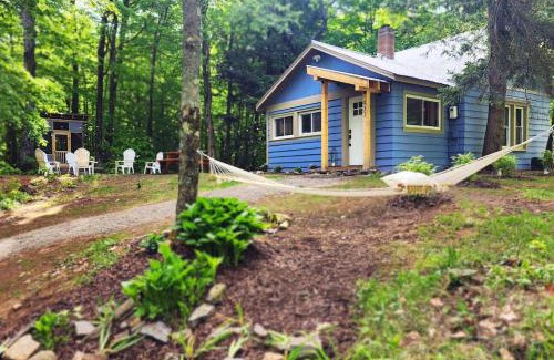 Lake Desolation House | Rustica Retreats Cottage