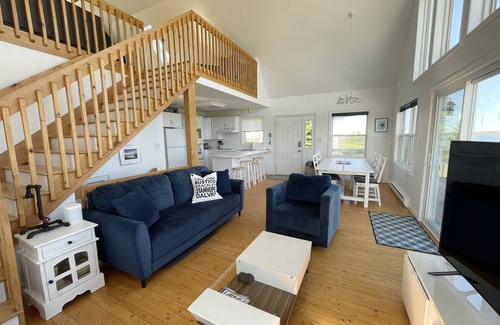 Cymbria Cottage | Rustico Cottage With Ocean Views, Access To Red Sand Beach!