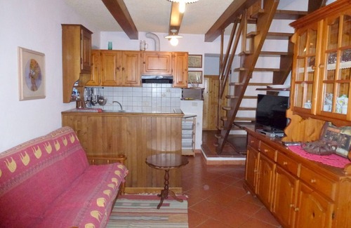 Capezzano House | Rustico in a panoramic position, terrace with sea view.