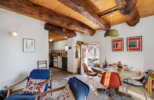 Lavertezzo Ski Chalet | Rustico Over The Bridge Verzasca 1, Sambugaro, Switzerland