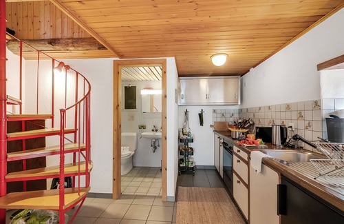 Lavertezzo Ski Chalet | Rustico Over The Bridge Verzasca 1, Sambugaro, Switzerland