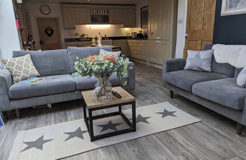 Oakham House | Rutland Lodge City Retreat Perfect for Burghley Horse Trials and Rutland Water