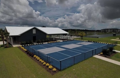 Foley RV Rental | RV Lot 67 in Grand Riviera Resort in Foley, AL. Daily and long term available