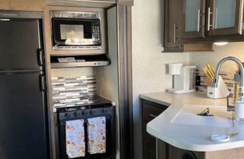 Ochlockonee Bay House | RV with dock and bay access-pet-friendly!