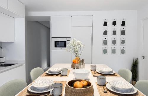 Granada City Center Apartment | RYAP Puerta Real