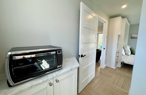 Rye Beach Apartment | Rye Beach-200 ft from Beach w/Ocean View Deck