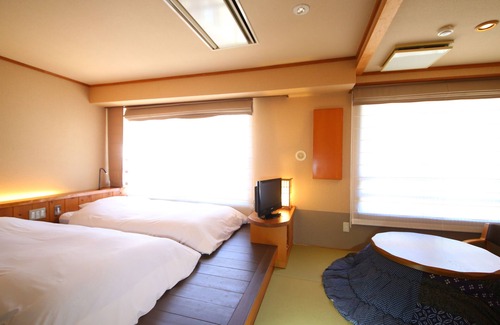 Nozawaonsen House | Ryokan Sakaya