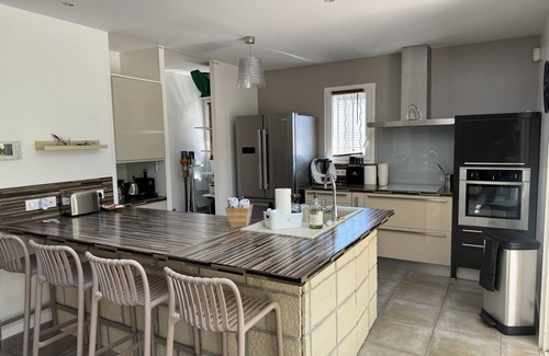 Sete Villa | Sète, Jolie villa avec piscine à 5 mn des plages