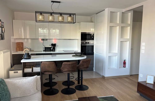 Parc-Nord Apartment | Séjour Confort à Paris La Défense Arena