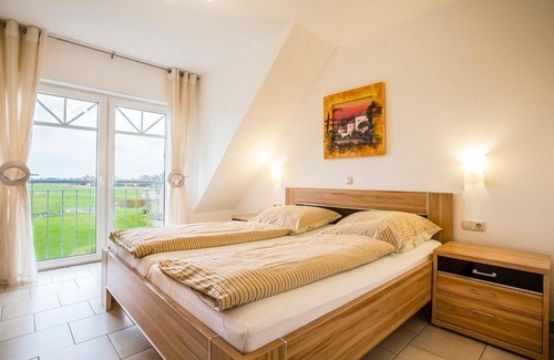 Werdum Apartment | Südblick 2Whg 7