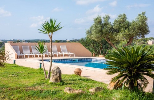Cala Santany Cottage | S'Atalaya Vella. Beautiful country house, Great privacy, 5 minutes to the beach