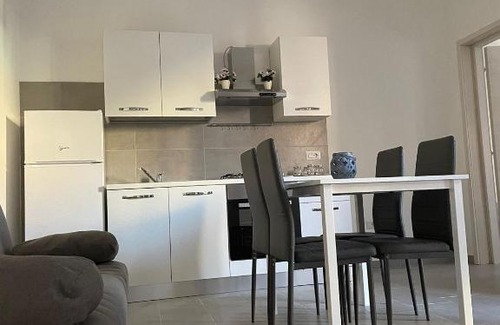 Uta Apartment | S'olivariu House