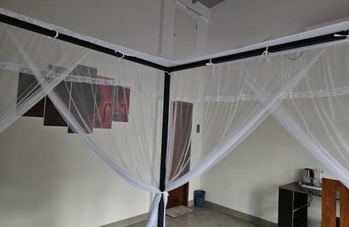 Dunagaha House | S & P Villa - Close to Airport