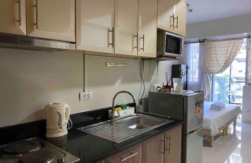 Pasay Apartment | S&S CondoTel STUDIO TYPE One Palm Tree Villas