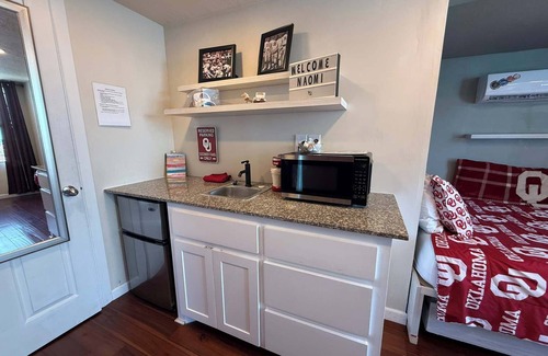 Fort Sill Apartment | S2 Ft Sill Sky Stack-City View Slps 8-NA/PPI+SE