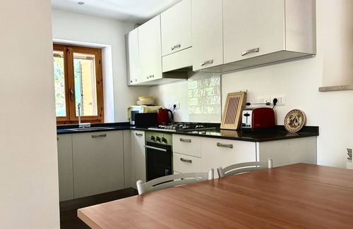 Sirolo Apartment | S332 – Sirolo, apartment on the ground floor with courtyard and parking space