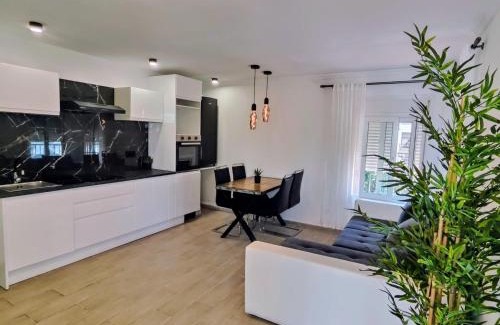 San Luis de Sabinillas Apartment | Sabinillas Beach Front Apartment 2 bed