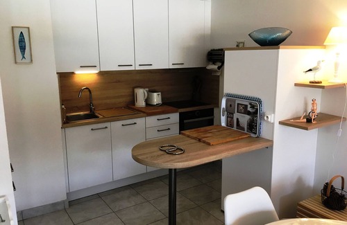 Les Sables d'Olonne Apartment | Sables d'Olo. Superb T3, classified 3*, 7mn walk from the sea and the thalasso.