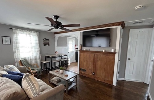 Lake Hopatcong House | Sachem: Living on Lake Time.