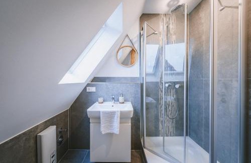 Lubeck City Centre Apartment | Sadebo Apartments 1 bis 16 Gäste in 3 Apartments