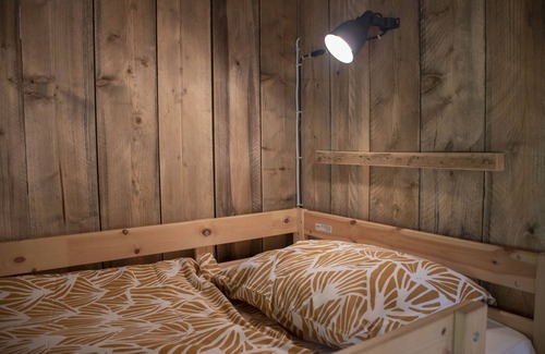 Caldas da Rainha Cabin | Safari Glamping lodge on top of a hill with splendid valley view.