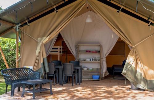 Lichtaart Resort | Safari Tenten met Sanitair 4 personen