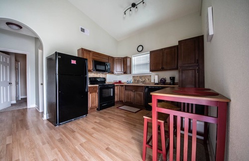 Matagorda House | Safe Quiet Neighborhood