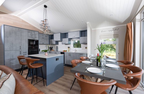 Lifton House | Saffron Lodge, 24 Roadford Lake Lodges