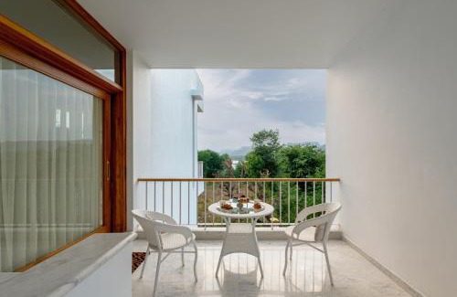 Bedla Villa | SaffronStays Villa Bougain - 2 bedroom pool villa with lake view
