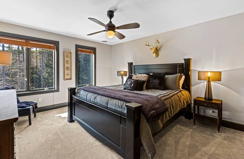 Bolton Landing House | Sagamore Golf House w/ Dockspace & Hot Tub