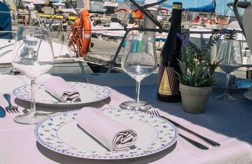 Poblats Maritims Boat Rental | Sailboat in Valencia