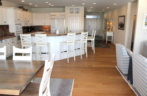 Manteo Condo | Sailfish Point Villa 6301 - Penthouse Double Unit on the World-Class Pirate's Cove Marina