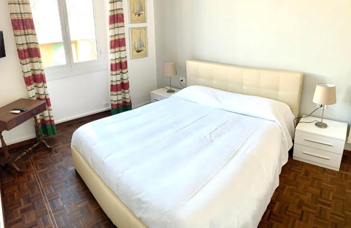 Carignano Apartment | Sailor's house Genova