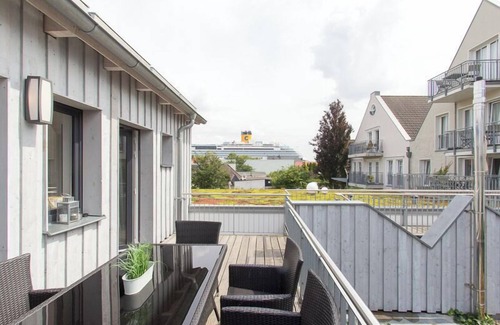 Warnemuende Apartment | Sailorlodge, quiet location on the Alter Strom - family-friendly, modern, special