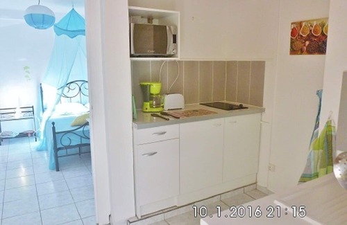 Sainte-Anne Apartment | Saint Anne: Studio - St AnneHouse with garden