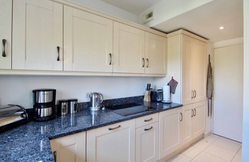 Boulouris-sur-Mer Apartment | SAINT-RAPHAËL "LES JARDINS DE JADE" 83700 BOULOURIS SUR MER