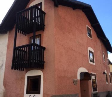Montgenevre Apartment | Saint Roch Chalet - Superbe appartement cosy dans le village, plein sud. MAE-3641