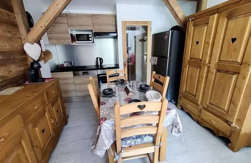 Puy-Saint-Vincent Apartment | Saint Roch Residence - Pleasant Studio 4 People near the slopes+ Cabin