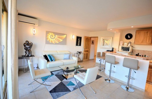 Saint-Tropez Apartment | Saint Tropez Sea View Center Rooftop Terrace