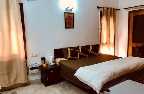 Saket House | Saket Residecy