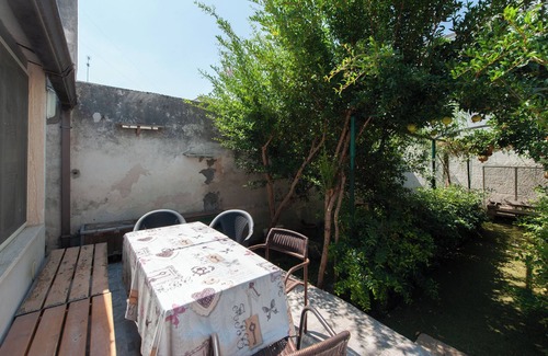 Trepuzzi Apartment | 'Salento Dream' Apartment with Private Terrace, Garden and Wi-Fi
