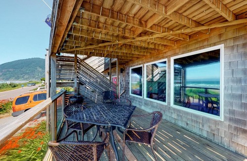 Manzanita House | Salish MCA 685AB GF