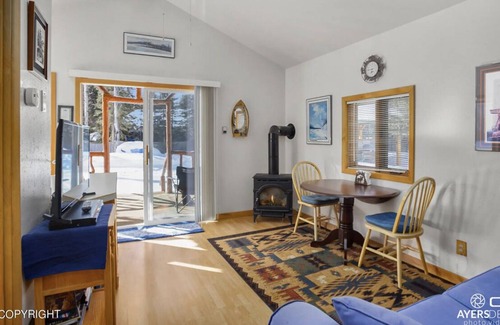 Sterling Cabin | Salmon Roe Cabin/Kenai River