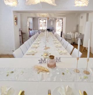Kravare Apartment | salon Thérése