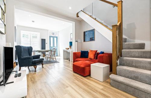 Henley House | Salt House