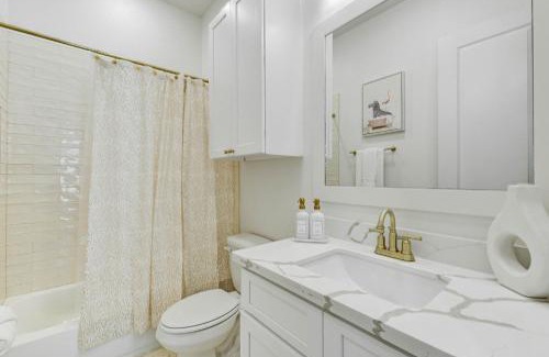 Galveston House | Salt & Stone Villas