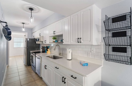 Navarre Beach House | Salt Therapy, Experience Navarre!