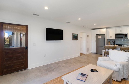 Port St. Joe House | "Salt Therapy" offers gulf views, 100 steps to beach, modern 2BD/2BA, single level!